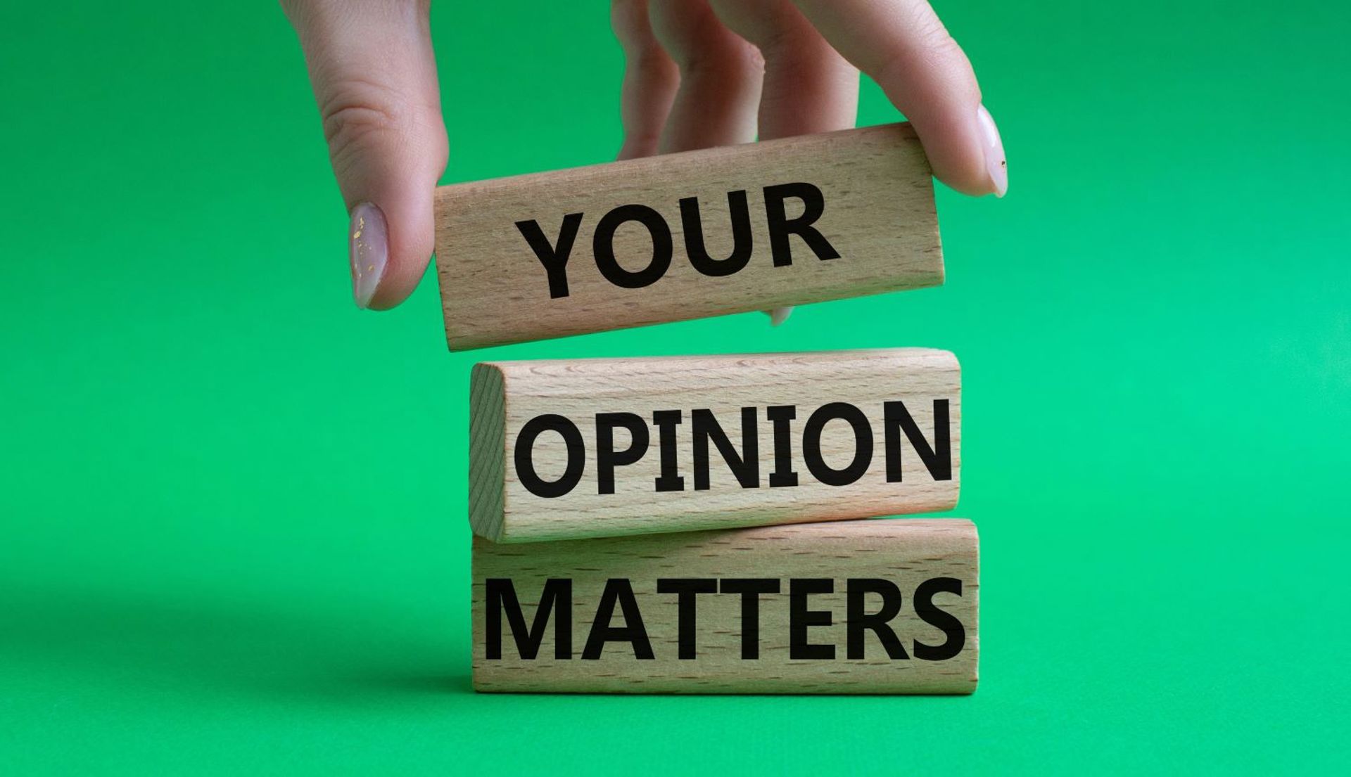 Testimonials Green Shutterstock 2184421845 Cropped